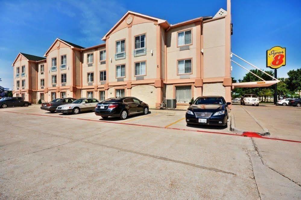 Super 8 By Wyndham Irving/Dfw Apt/North Exterior foto